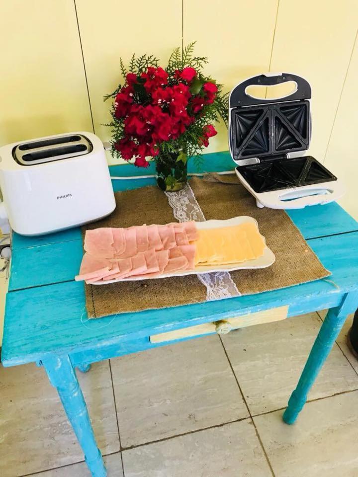 コロニア・デル・サクラメント Chacra La Escondidaヴィラ エクステリア 写真
